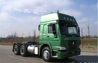 ट्रैक्टर ट्रक SINOTRUK HOWO LHD 6X4 यूरो 2 371 एचपी जेड 424 एस 3241W
