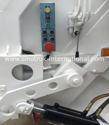 SINOTRUK संकुचित कचरा संग्रह ट्रक 10-12 सीबीएम एलएचडी 4X2 ZZ3161M4311