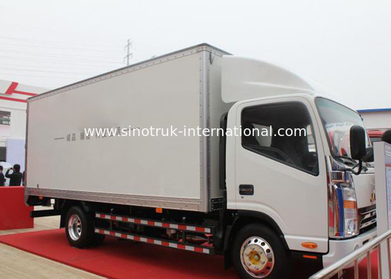 4×2 Meat / Milk / Frozen Foods Refrigerated Food Truck 6 Tons Vaccine Vehicles