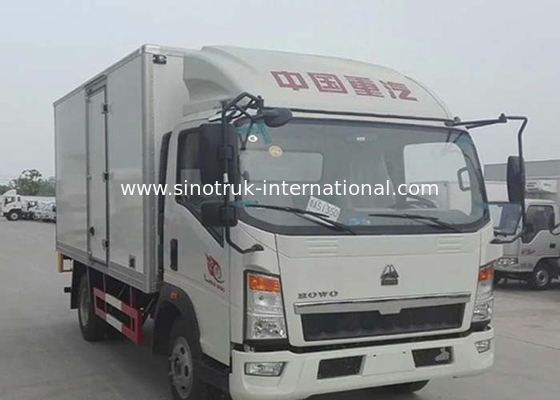 Small Cargo Cold Storage 8 Ton Refrigerated Truck For Dairy , Freezer Box Truck