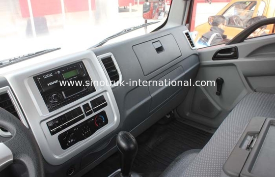 LHD 4X2 Drive Type Cargo Box Truck Euro 2 / Light Duty Cargo Truck