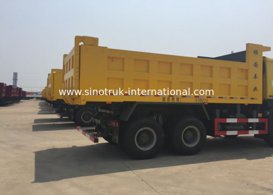 Tipper Dump Sino Howo Trucks 6X4 10-25 CBM For Construction Material Transport