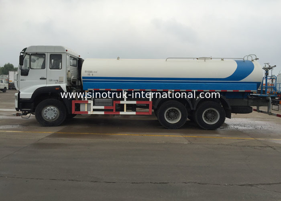 5000 गैलन पानी की टंकी ट्रक SINOTRUK 11.00R20 रेडियल टायर 9920 × 2496 × 3550 मिमी