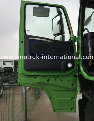 SINOTRUK HOWO Heavy Dump Truck RHD 6X4 For Construction Material Loading
