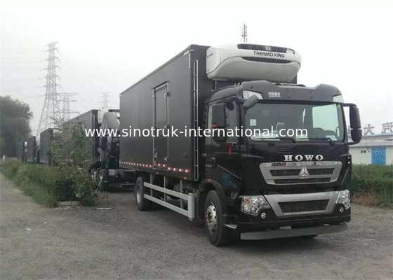 Professional Refrigerated Closed Van Truck White / Red / Black Freezer Box Truck