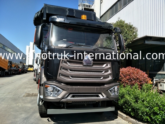 Sinotruk HOWO टिपर डंप ट्रक 8X4 371hp 12 पहिए काला N7 ZZ3317V386JB1R