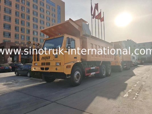 खनन उद्योग के लिए 6X4 LHD माइनिंग टिपर डंप ट्रक 371HP 70 टन SINOTRUK HOWO