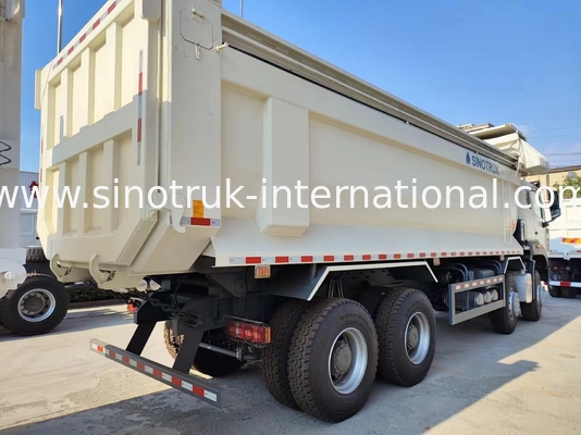 ZZ3317V386JB1R उच्च अश्वशक्ति कम ईंधन की खपत 380HP सफेद यू-प्रकार HOWO टिपर ट्रक