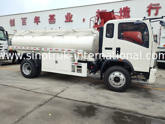 HOWO 4×2 लाइट ट्रक 5-6CBM LHD 160HP