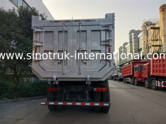 टिपर ट्रक SINOTRUK HOWO 400HP 12 पहियों LHD 40Tons 30CBM ZZ3317V3567B1