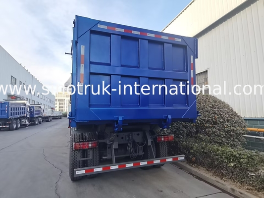 SINOTRUK HOHAN NEW HOWO 30 - 40 टन आरएचडी 10 पहियों का टारपॉलिन निर्माण के लिए नीला उच्च दक्षता उठाने और उतारने
