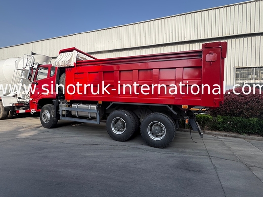 SINOTRUK HOHAN न्यू होवो 6X4 आरएचडी 10 व्हील के साथ टारपौलीन प्रबलित हार्ड रियर डोर कुशल परिवहन