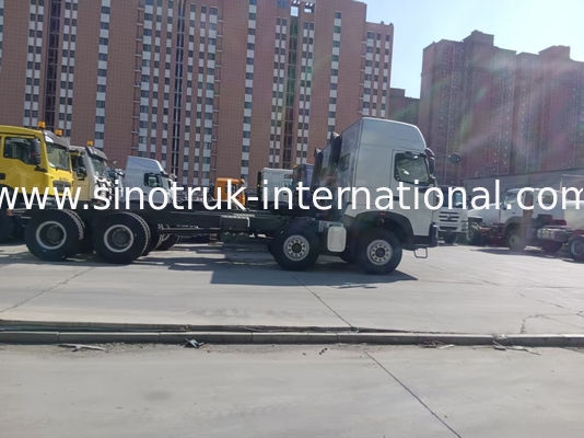 inotruk न्यू होवो टिपर डंप ट्रक चेसिस वीचाई इंजन 8 × 4 एलएचडी 430एचपी