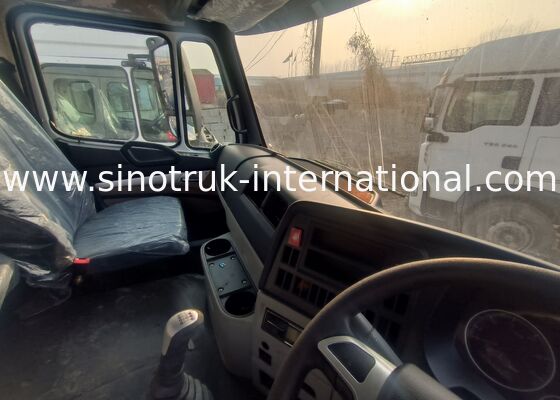 ZZ427V344JB1R ट्रैक्टर ट्रक 371HP इंजन, 6x4 ड्राइव व्हील, और भारी शुल्क परिवहन के लिए A / C के साथ H77L केबिन के साथ