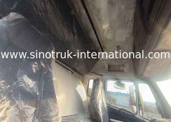 ZZ427V344JB1R ट्रैक्टर ट्रक 371HP इंजन, 6x4 ड्राइव व्हील, और भारी शुल्क परिवहन के लिए A / C के साथ H77L केबिन के साथ