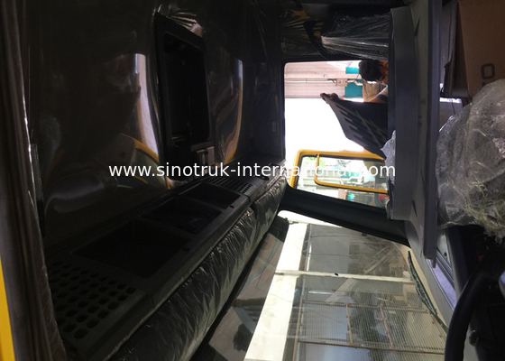 SINOTRUK HOWO केबिन HW76 ट्रक और ट्रेलर पार्ट्स सिंगल बर्थ ए / सी के साथ