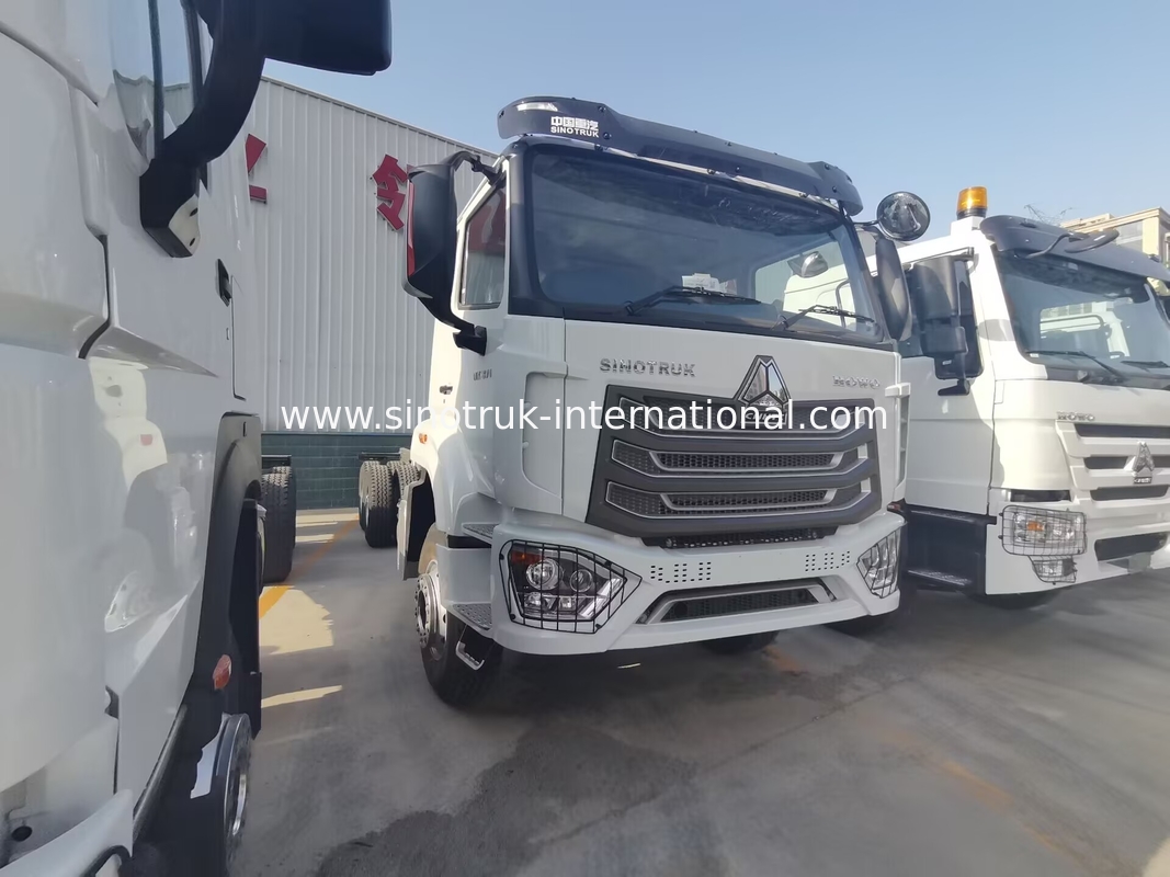 SINOTRUK HOHAN Howo टिपर डंप ट्रक चेसिस वीचाई इंजन 6 × 4 एलएचडी ZZ3257V384JB1 मॉडल