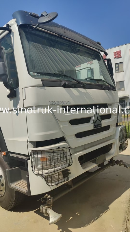 HOWO 6*4 ड्राइव 400HP 18m3 बड़े पैमाने पर इंजीनियरिंग पानी छिड़काव ट्रक (पानी ट्रक / पानी छिड़काव, सड़क धूल दमन और सिंचाई के लिए उपयुक्त)
