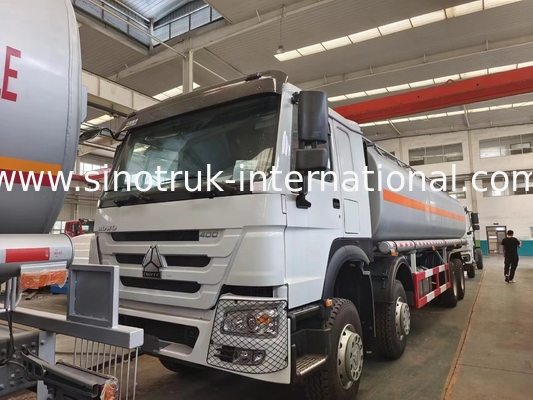 उच्च दक्षता तेल टैंक ट्रक 8X4 LHD Euro2 400HP 31000KG