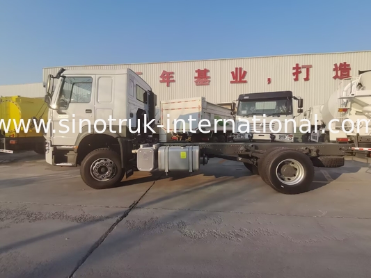 SINOTRUK HOWO कार्गो ट्रक चेसिस 16-20 टन 4X2 LHD 300HP