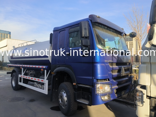 SINOTRUK HOWO टिकाऊ जल परिवहन के लिए पानी टैंक ट्रक 4x2 आरएचडी 300एचपी 10CBM